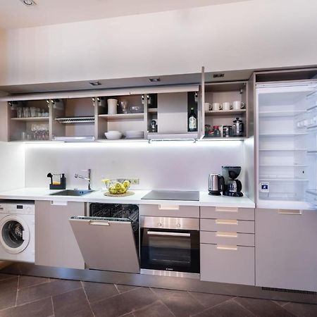 Old Riga Two Bedroom Apartment With 2 Bathrooms المظهر الخارجي الصورة