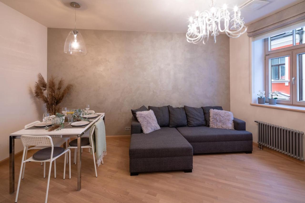Old Riga Two Bedroom Apartment With 2 Bathrooms المظهر الخارجي الصورة