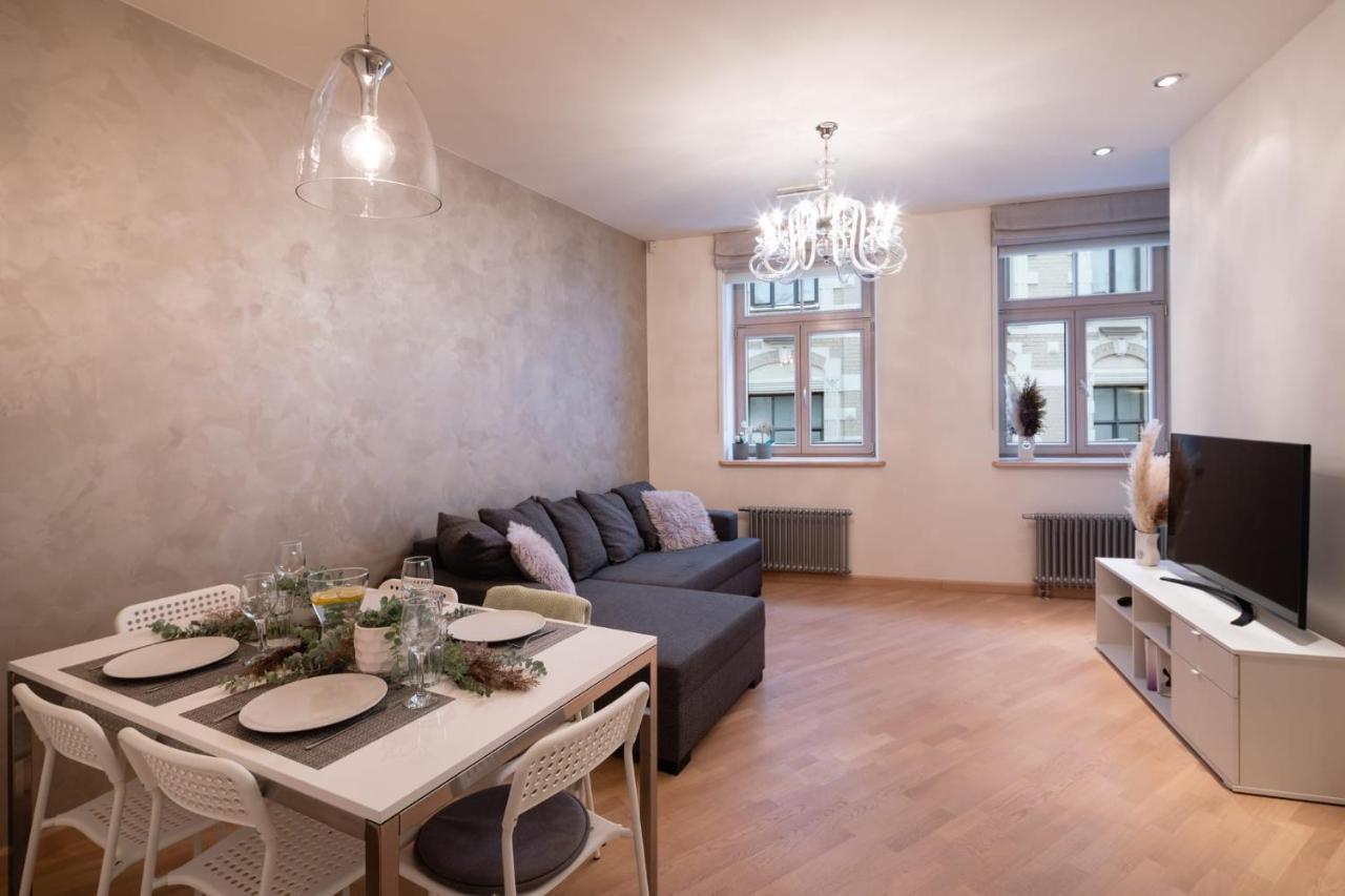 Old Riga Two Bedroom Apartment With 2 Bathrooms المظهر الخارجي الصورة