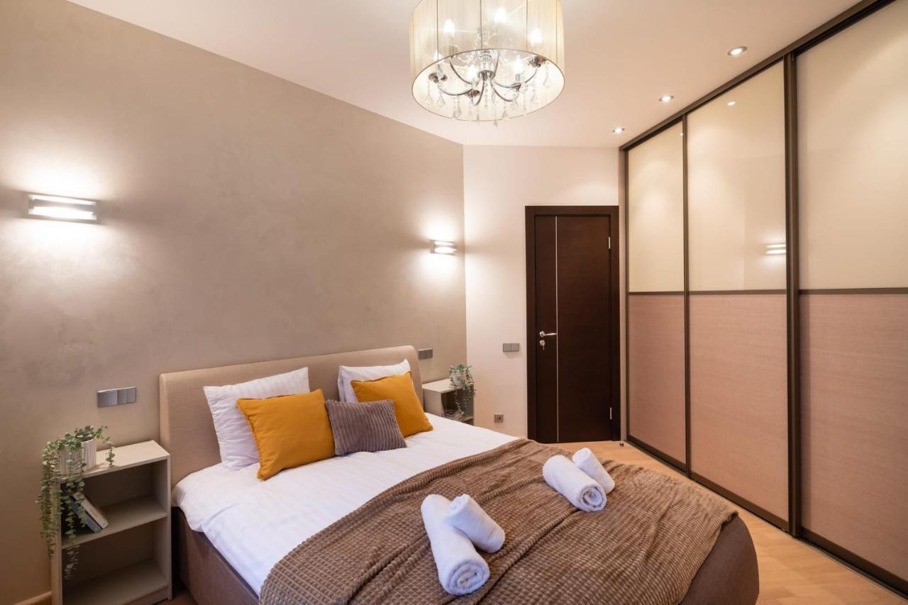 Old Riga Two Bedroom Apartment With 2 Bathrooms المظهر الخارجي الصورة